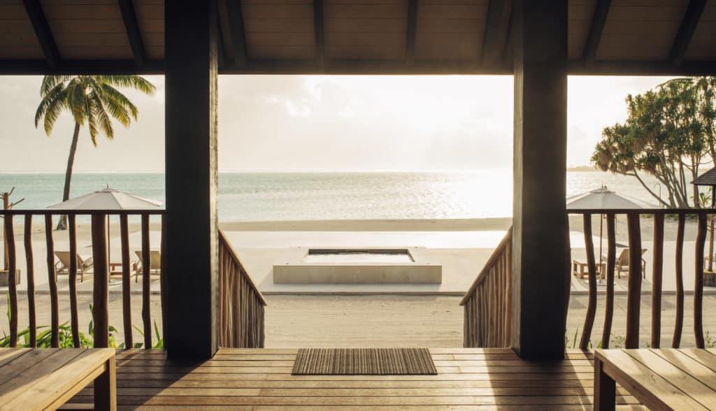 Hôtels ou Airbnb  quelles solutions pour des vacances réussies ? en