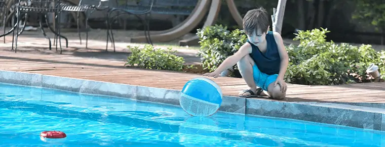 alarme de piscine dans une piscine