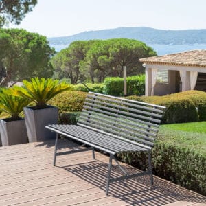 banc de jardin compacte