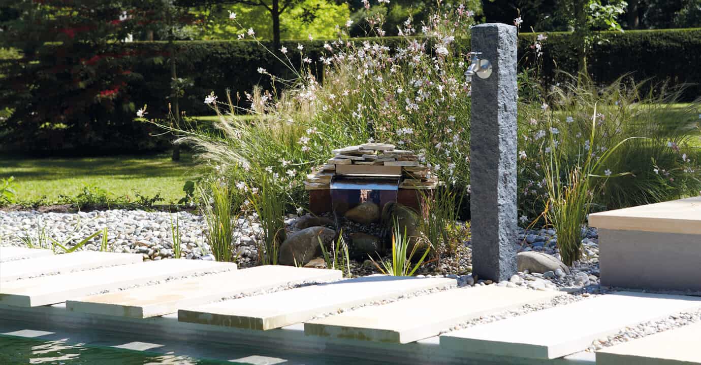 fontaine de jardin simple