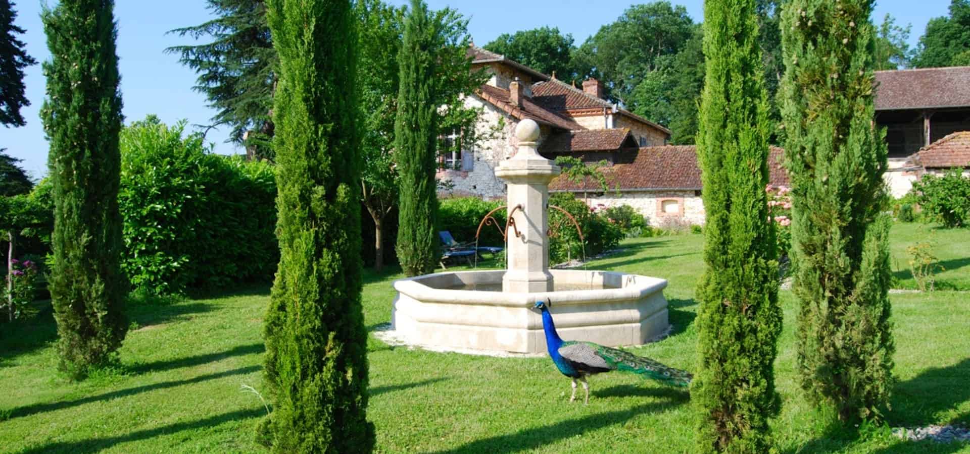 fontaine de jardin grande