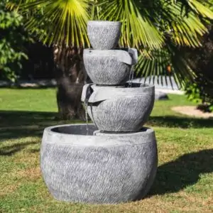 fontaine de jardin robuste