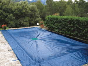 bâche de protection pour piscine