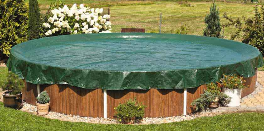 bâche d'hiver pour piscine en bois