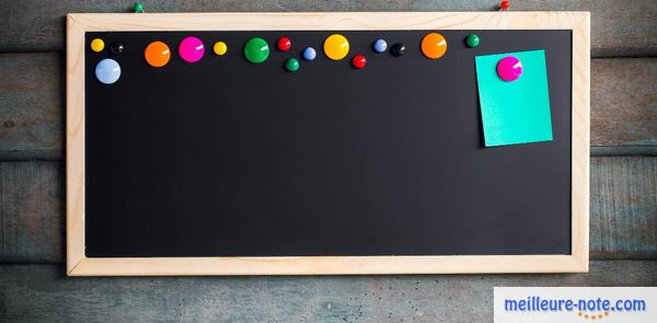 un tableau magnétique aimanté