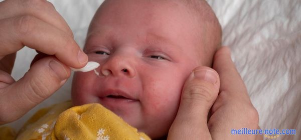 Un bébé qui rougie 