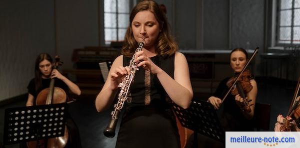 trois femmes font de la musique