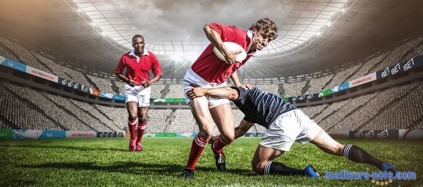 Une équipe de joueurs de rugby sur le terrain