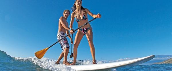 un couple fait leur sport