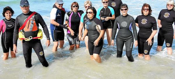 la réunion des sportifs pour la marche nautique