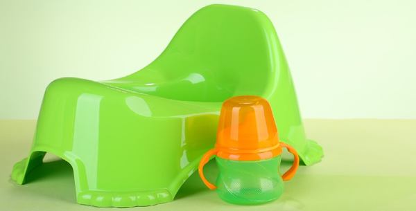 un pot vert pour bébé